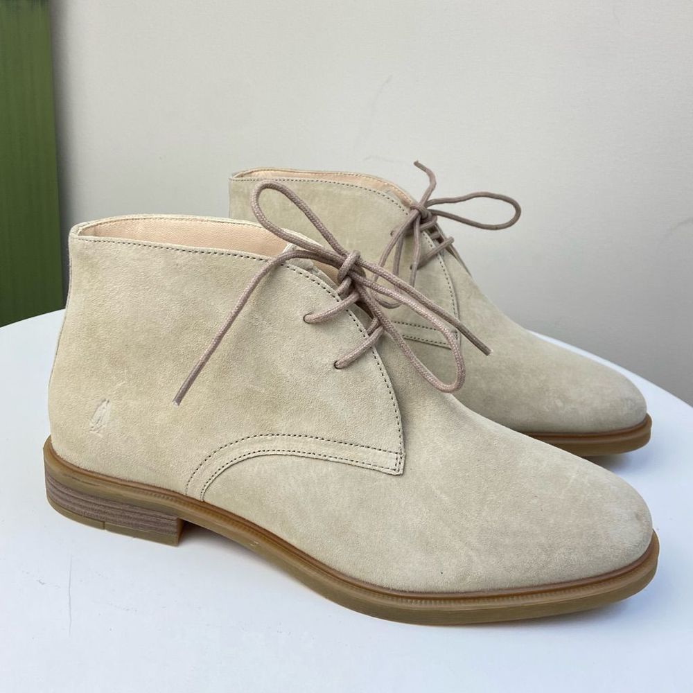 Hush Puppies Classic Bailey Chukka - Vintage NWOT Deadstock - Women's 8.5 W